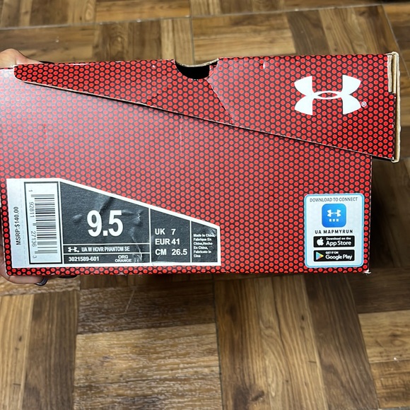 Under Armour HOVR Bluetooth Sneakers - Picture 10 of 10